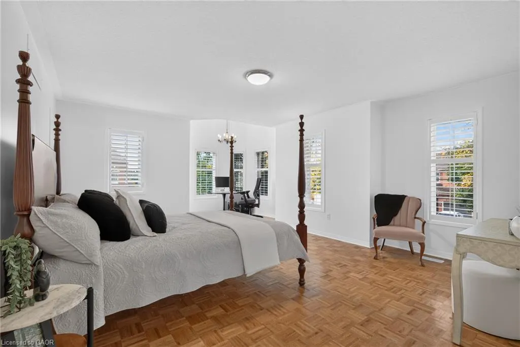 5555 Linwell Place