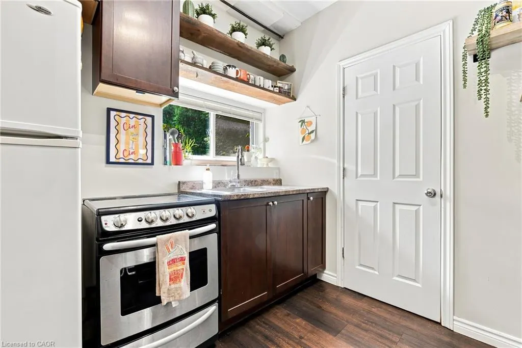 2177 Lakeshore Road