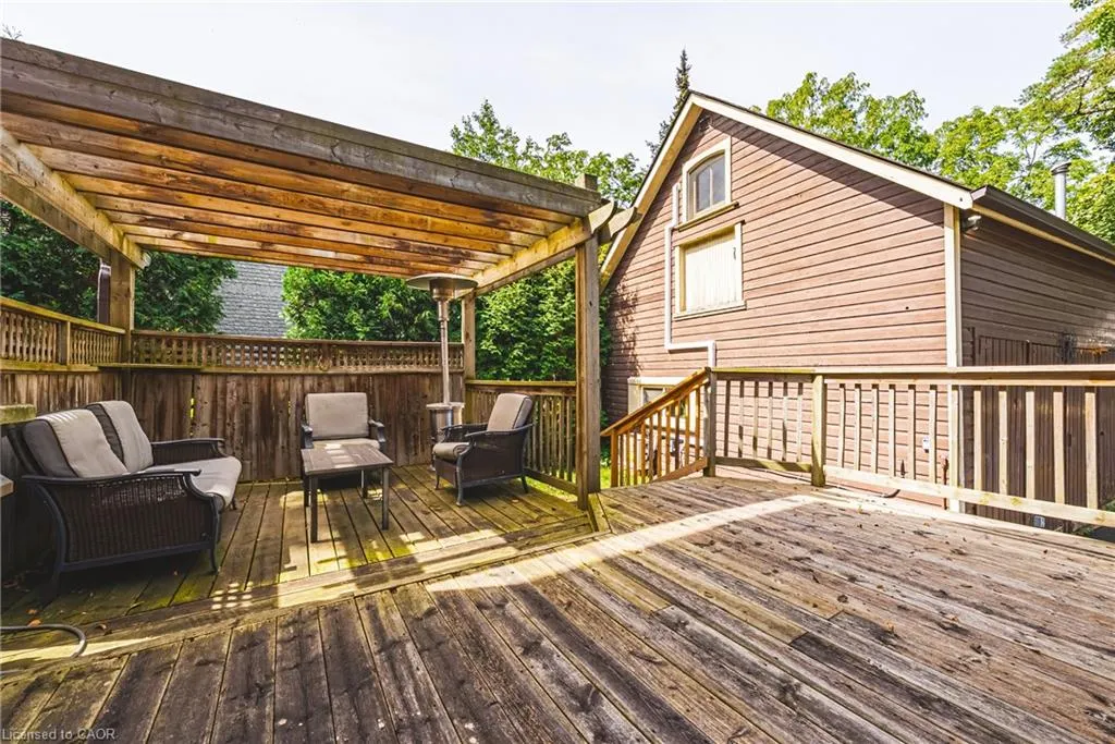 2177 Lakeshore Road