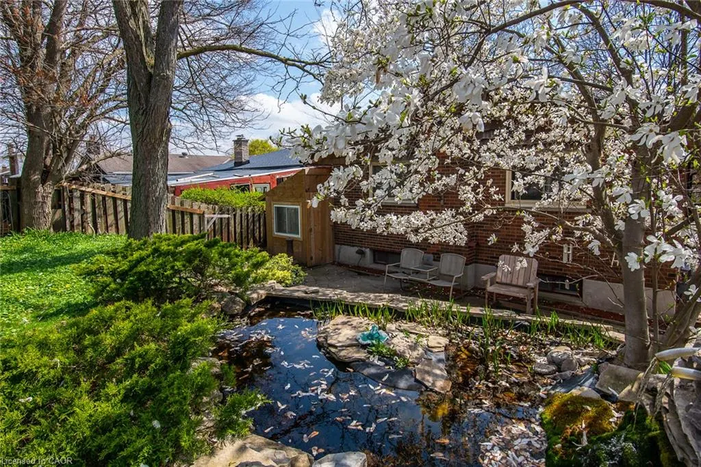 128 Briar Knoll Drive