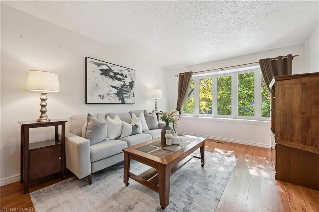 128 Briar Knoll Drive