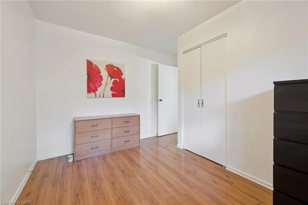 128 Briar Knoll Drive