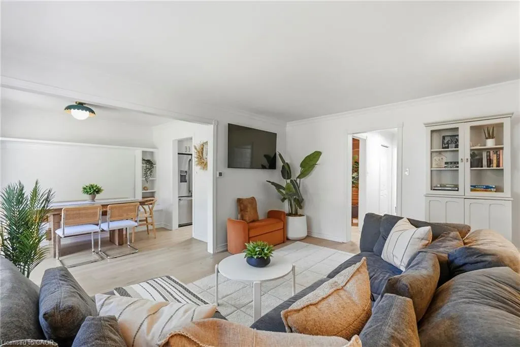 37 Bayview Drive