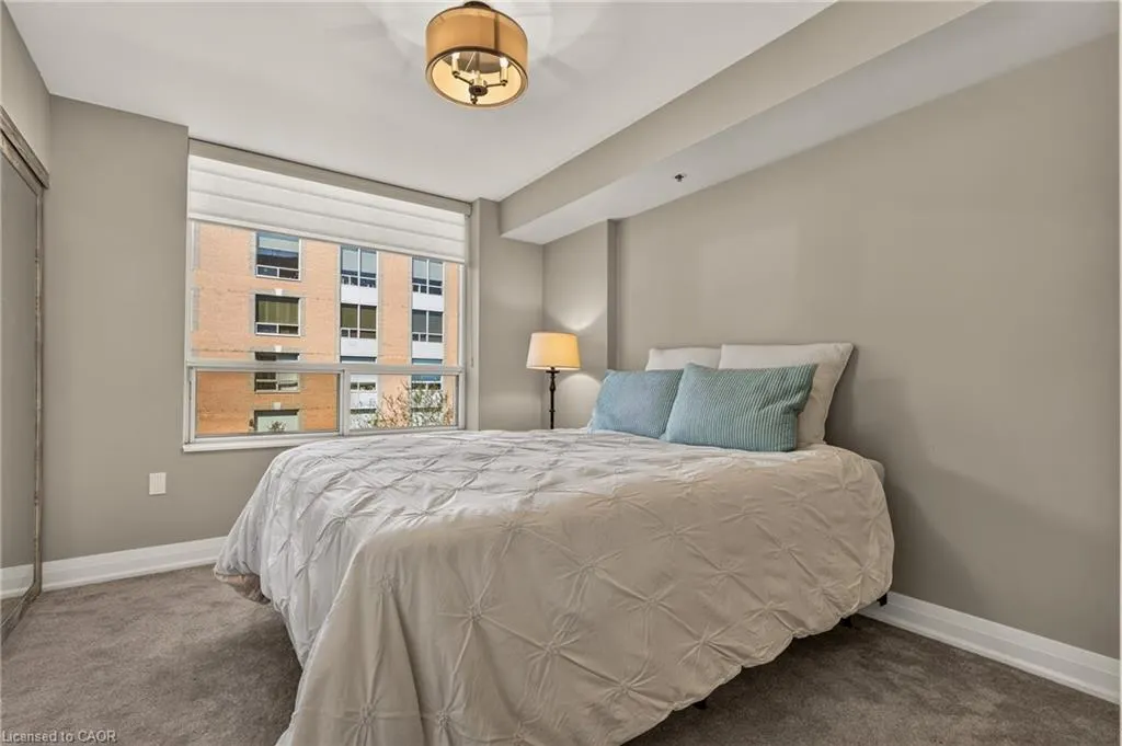 100 Burloak Drive #1303
