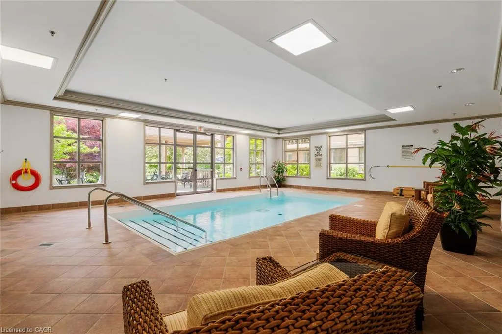 100 Burloak Drive #1303