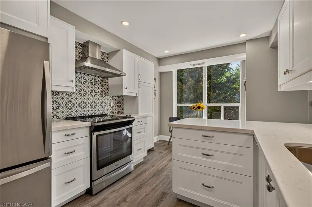 100 Burloak Drive #1303