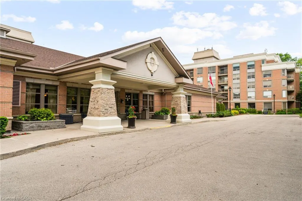 100 Burloak Drive #1303