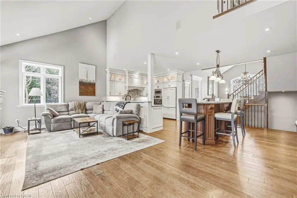 976 Shadeland Avenue #3