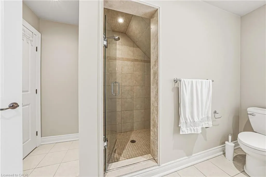 976 Shadeland Avenue #3