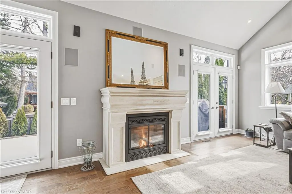 976 Shadeland Avenue #3