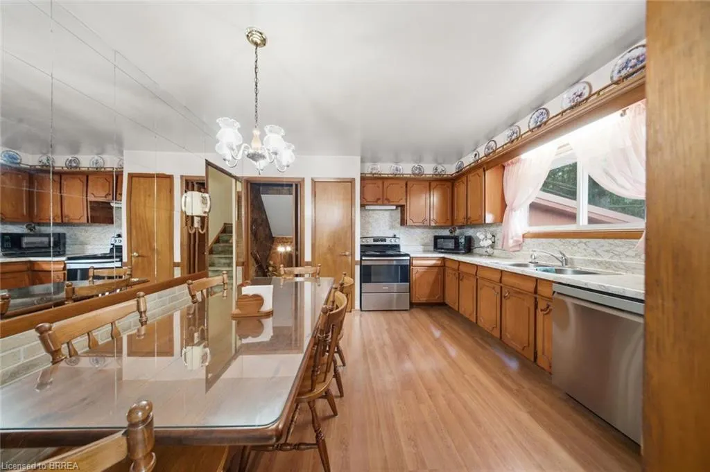 1598 Highway No 6