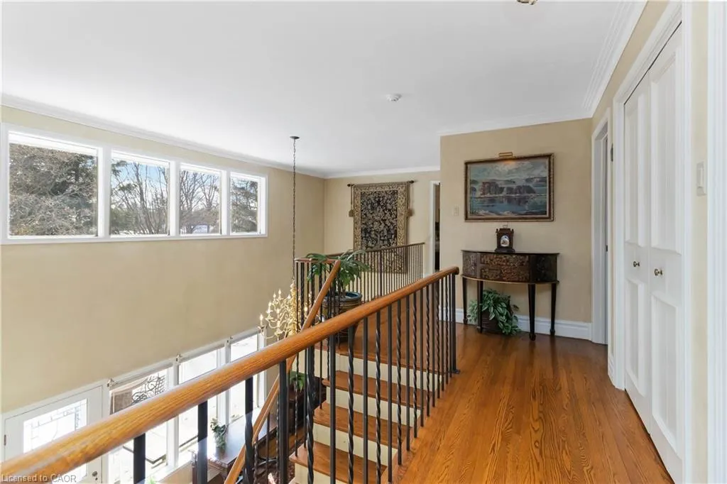 150 Cairncroft Road