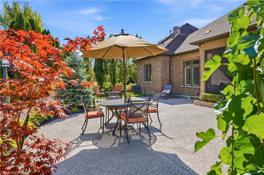 28 Sandalwood Crescent