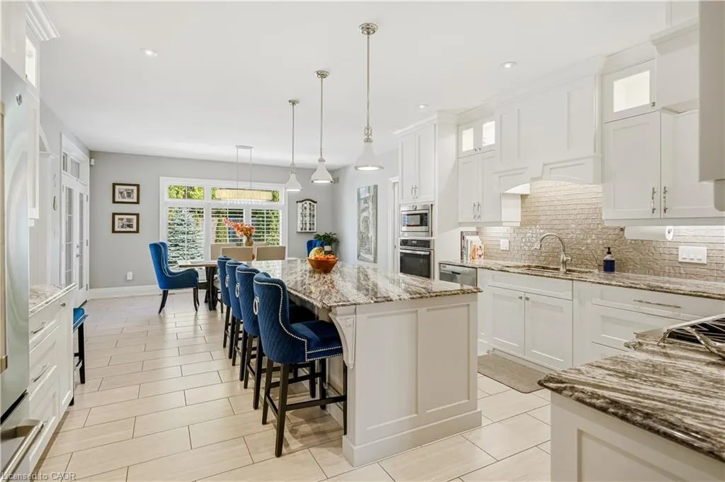 28 Sandalwood Crescent