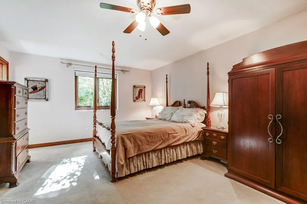 215 Briar Hill Crescent