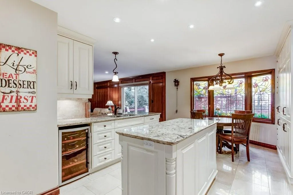 215 Briar Hill Crescent