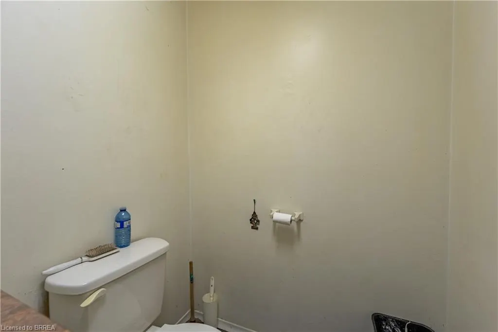23 Kenyon Street #4&5