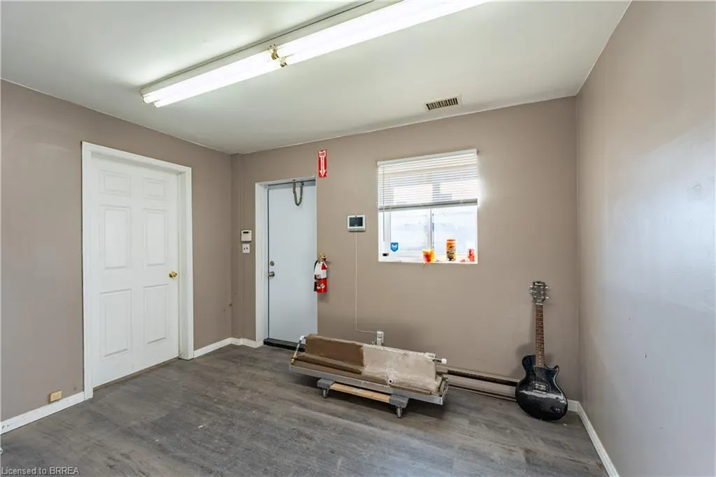 23 Kenyon Street #4&5