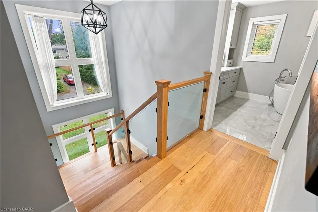 11 Wilberforce Avenue
