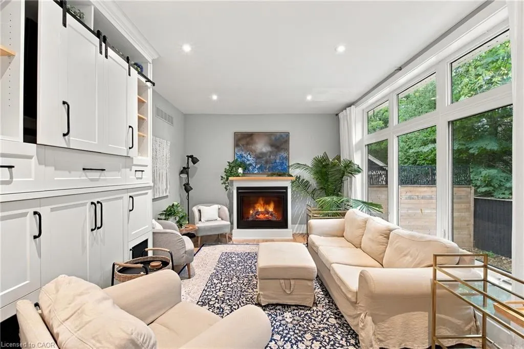 11 Wilberforce Avenue