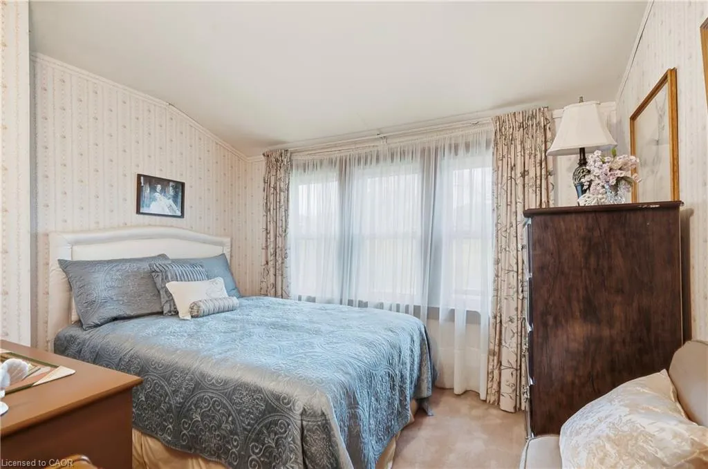 240 Canboro Road