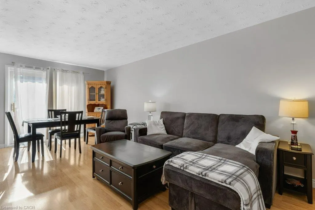 320 Traynor Avenue #1