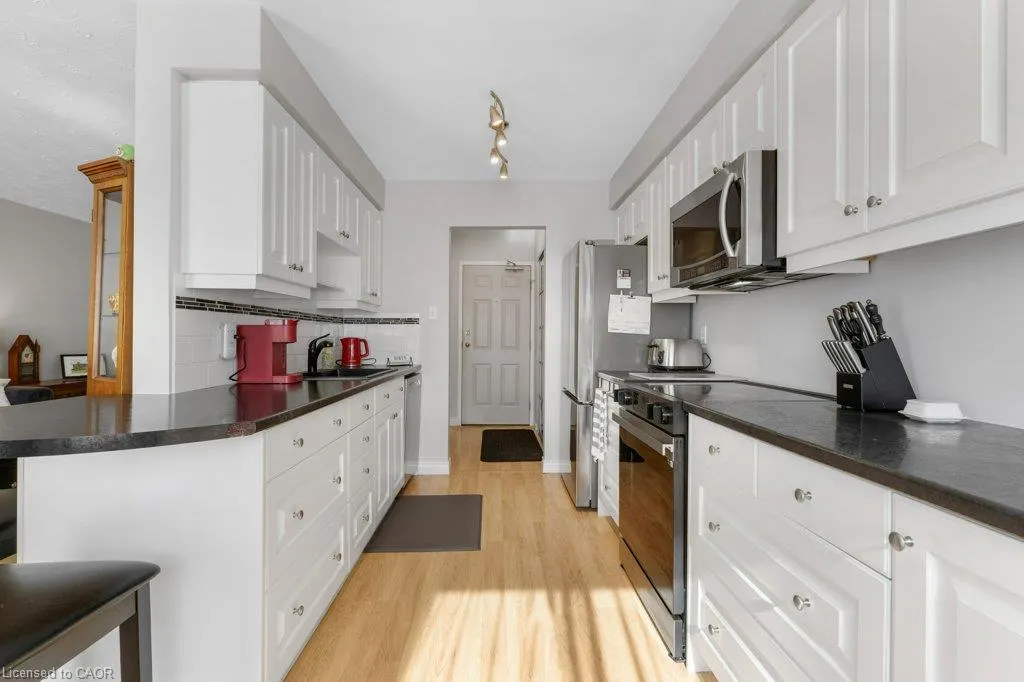 320 Traynor Avenue #1