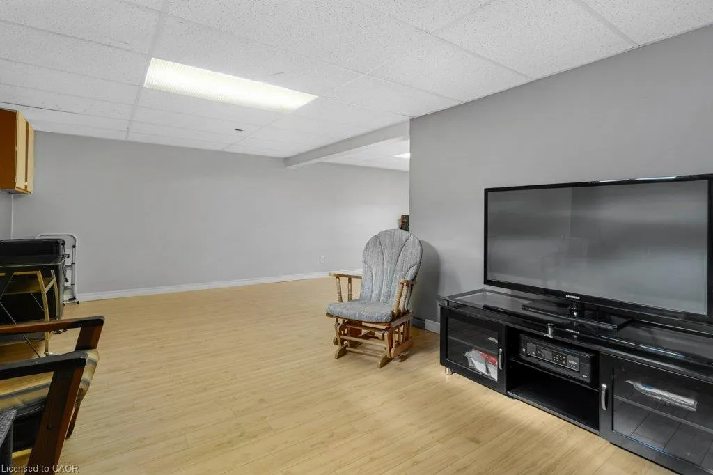 320 Traynor Avenue #1