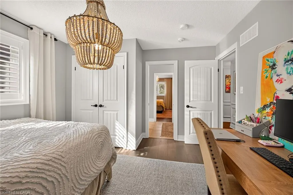 5083 St George's Drive