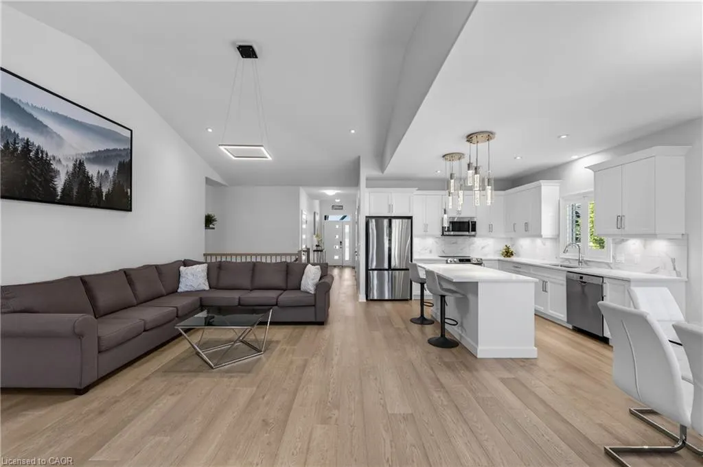 154 Port Robinson Road #11