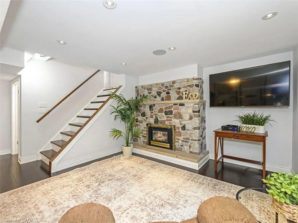 74 Maiden Lane