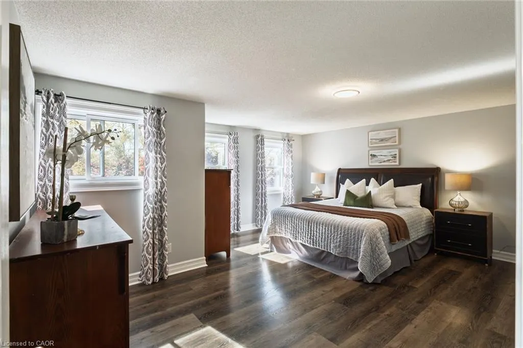 141 Viscount Road