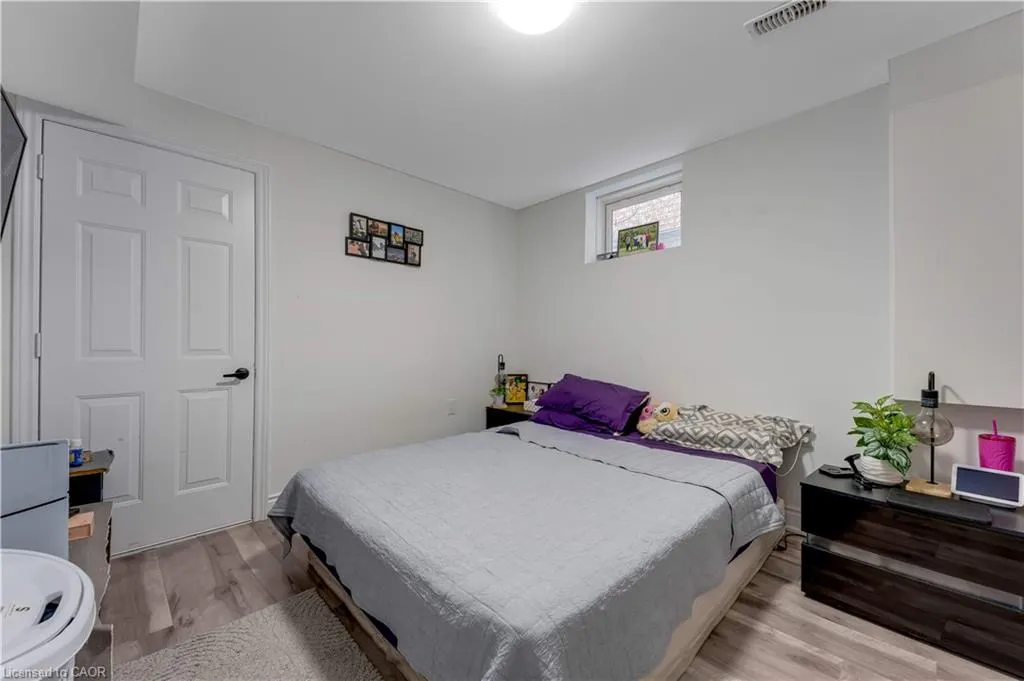 444 Thomas Slee Drive