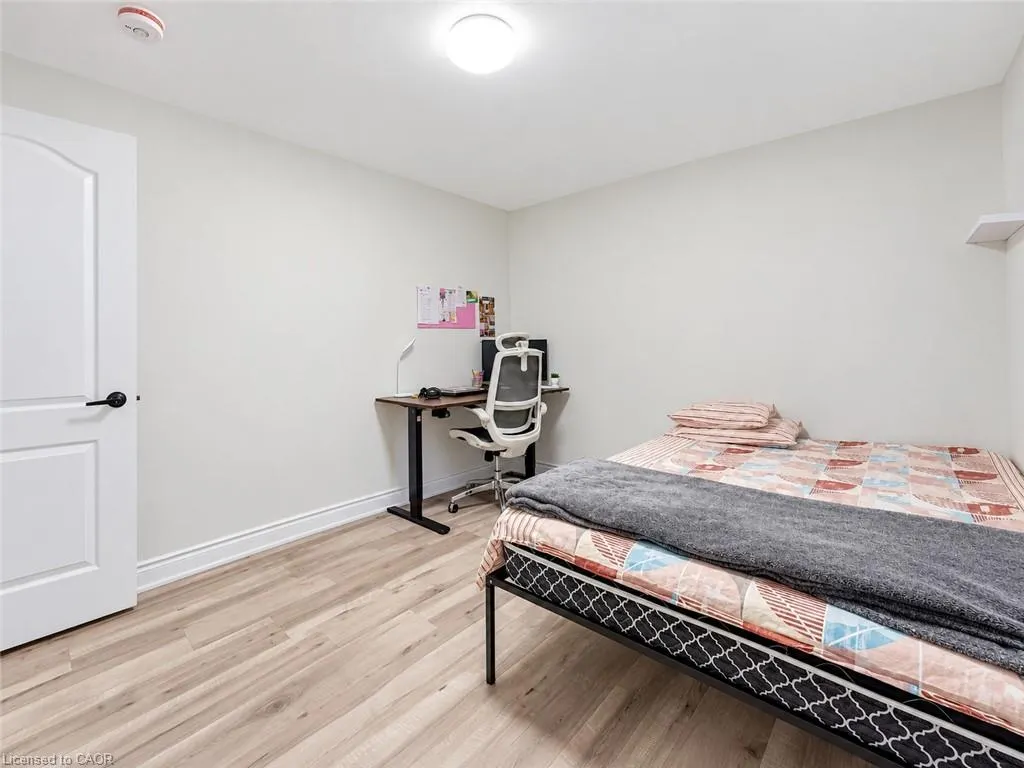 444 Thomas Slee Drive