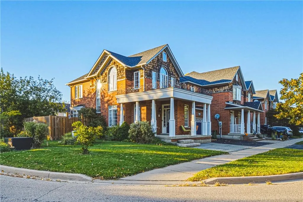 3 Hartland Road