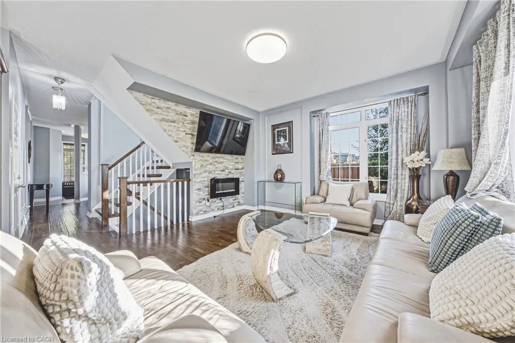 3 Hartland Road