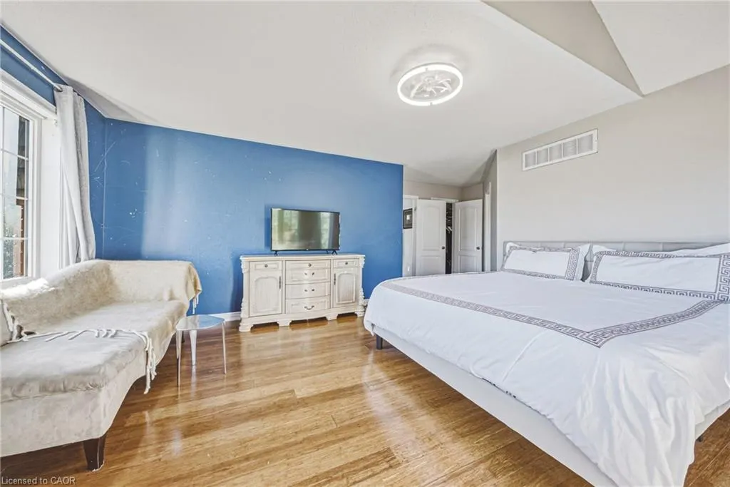 3 Hartland Road