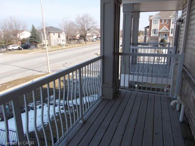 8 Hemlock Way #6