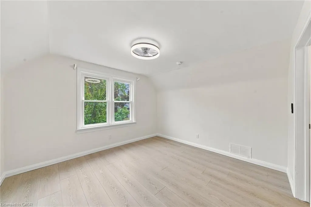 294 East 28th Street