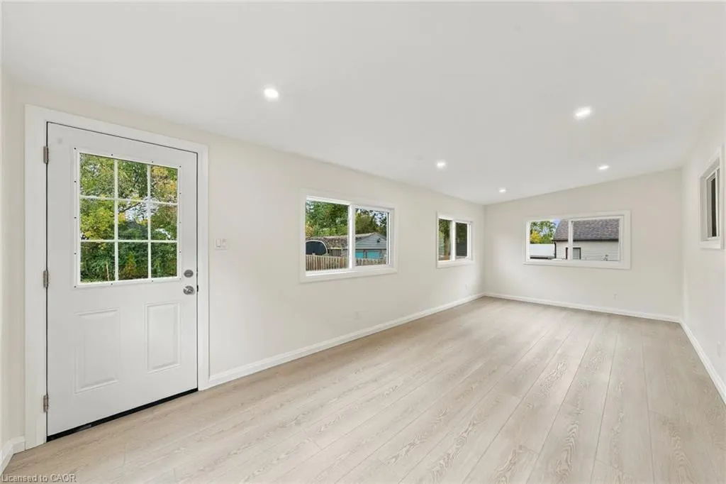 294 East 28th Street