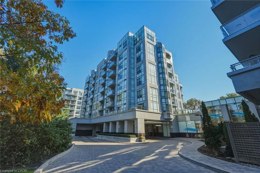 3500 Lakeshore Road W #711