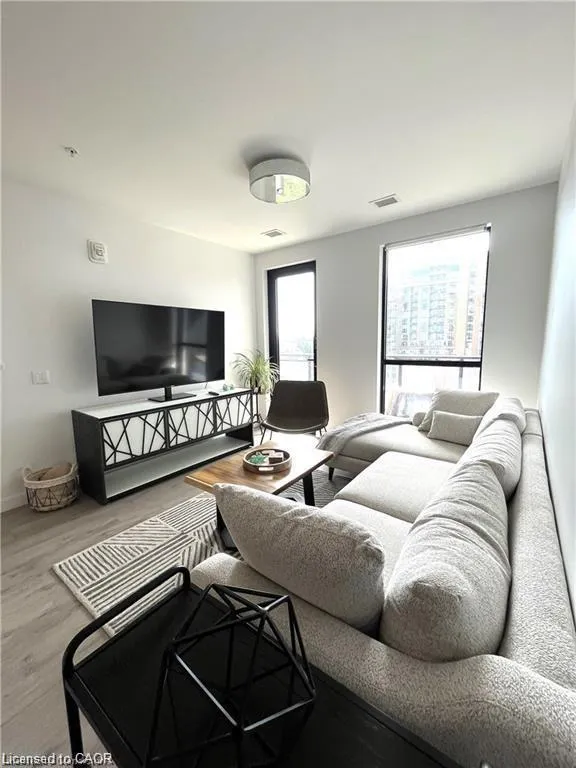 181 King Street S #704