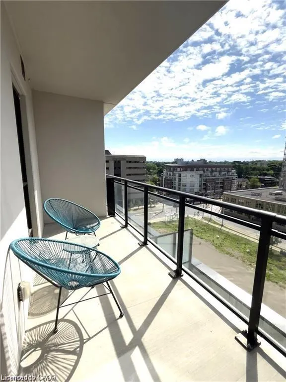 181 King Street S #704