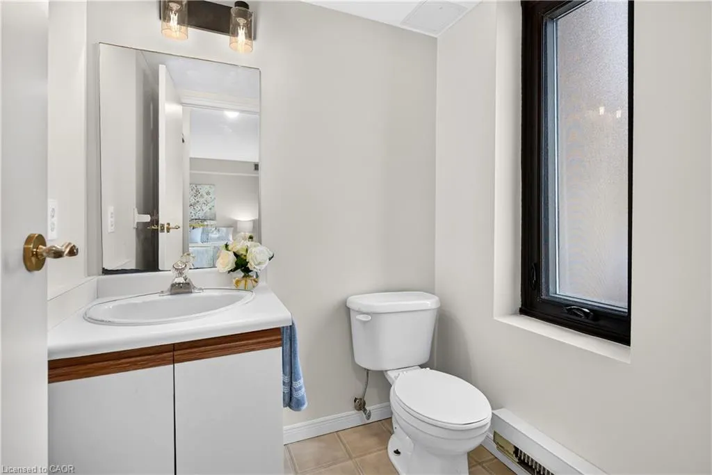 966 Queenston Road #203