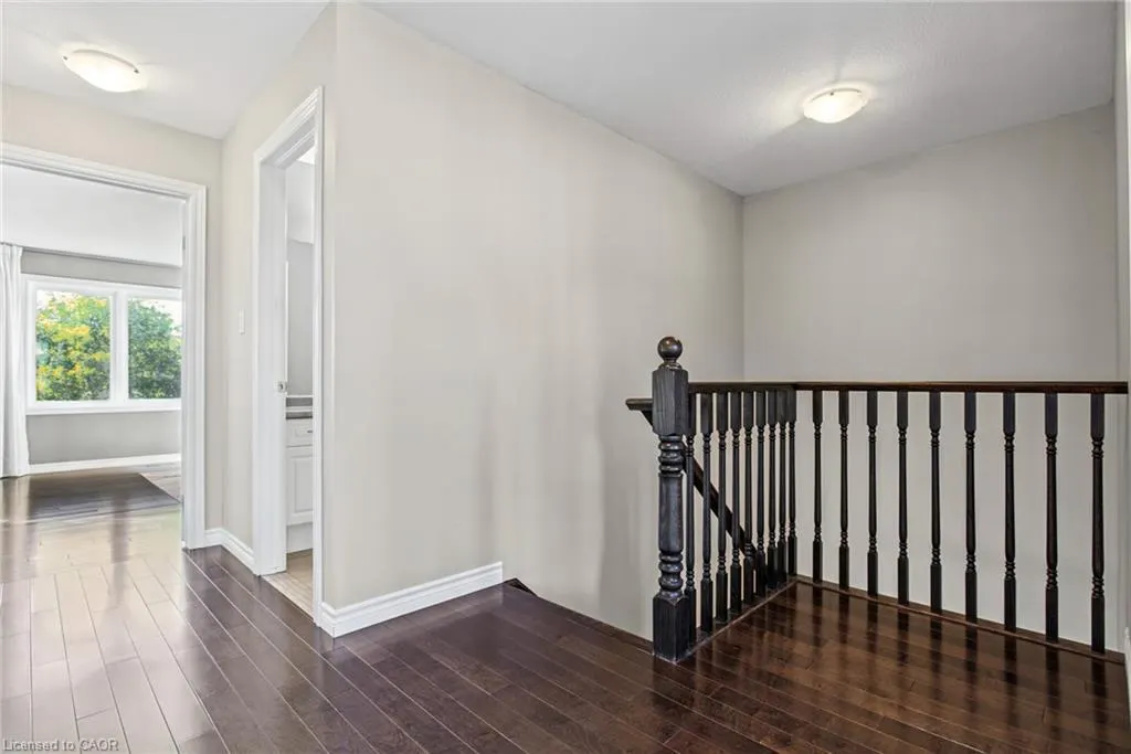 7 Lampman Drive