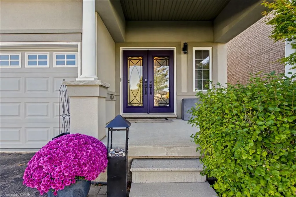 7 Lampman Drive
