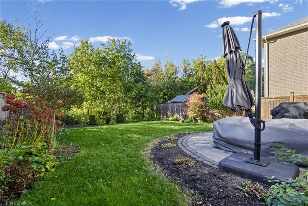 7 Lampman Drive