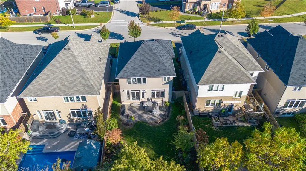 7 Lampman Drive