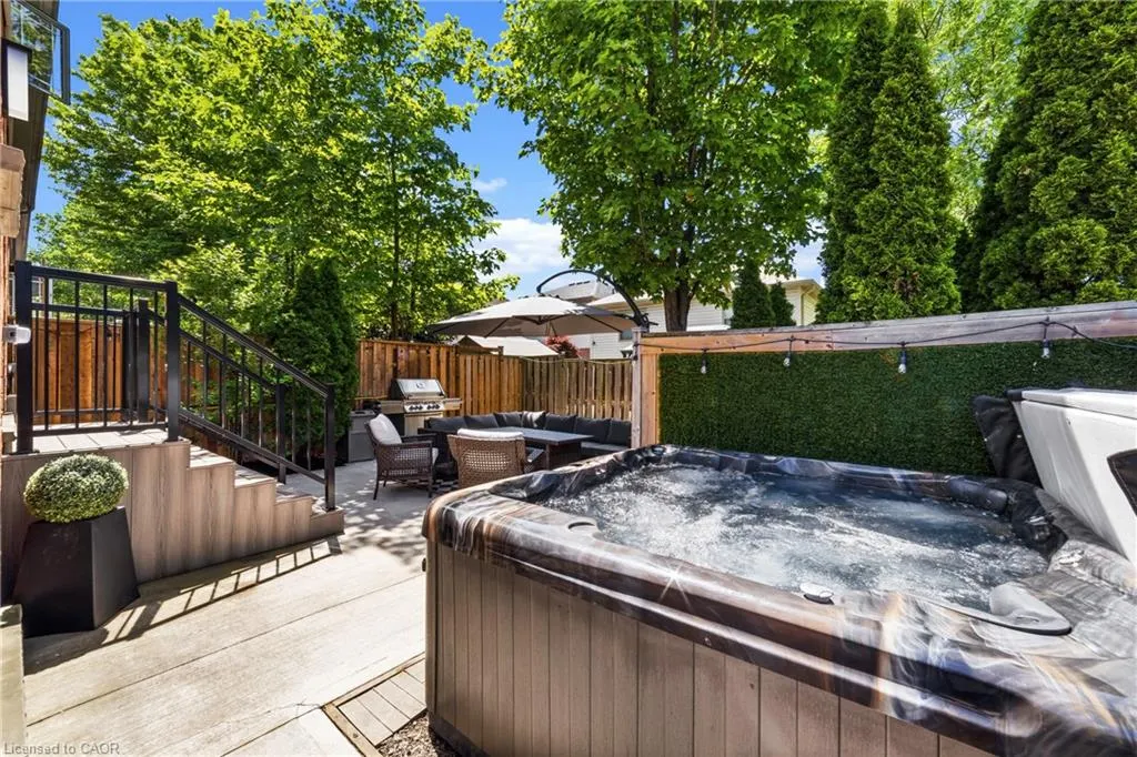 242 Upper Mount Albion Road #13