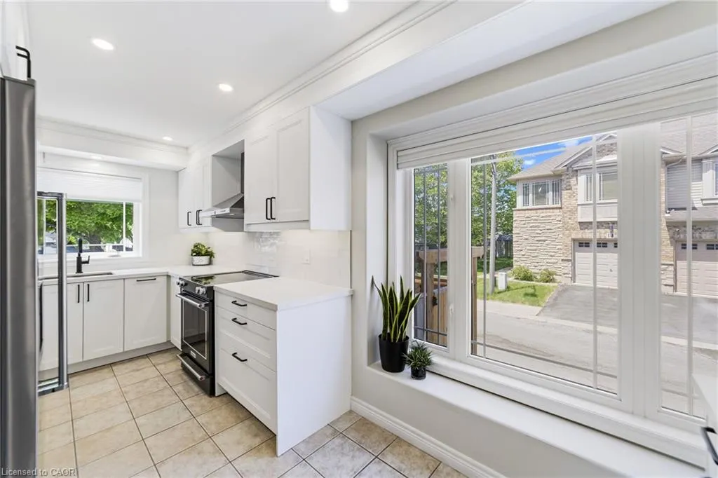 242 Upper Mount Albion Road #13